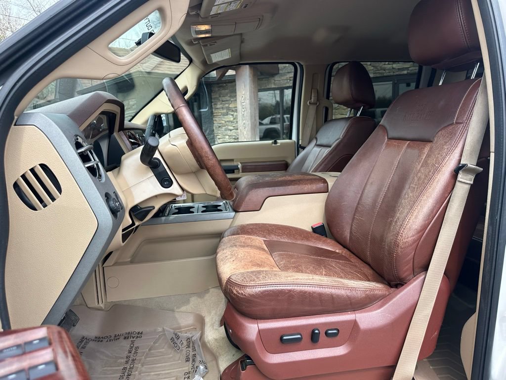 Used 2011 Ford F250 King Ranch w/ King Ranch w/Chrome Pkg AWD/4WD image 11
