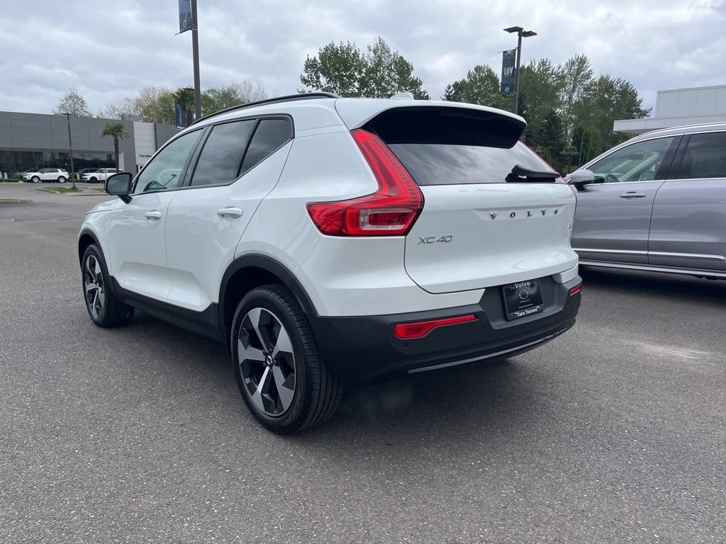 New 2026 Volvo XC40 B5 Plus w/ Protection Package Premier AWD/4WD image 3