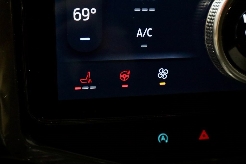 Certified 2023 Ford Expedition Limited image 4