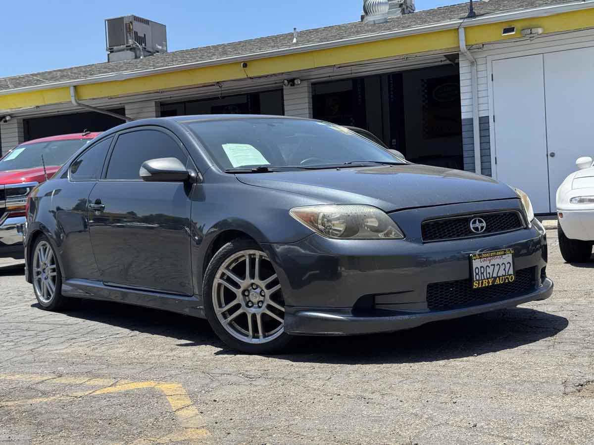 Used 2007 Scion tC Spec FWD image 2