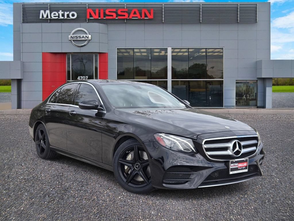 Used 2017 Mercedes-Benz E 300 image 1
