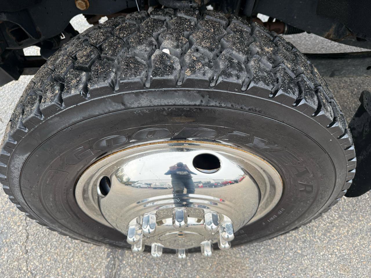 Used 2021 Ford F550 4x4 Regular Cab Super Duty w/ Power Equipment Group image 5