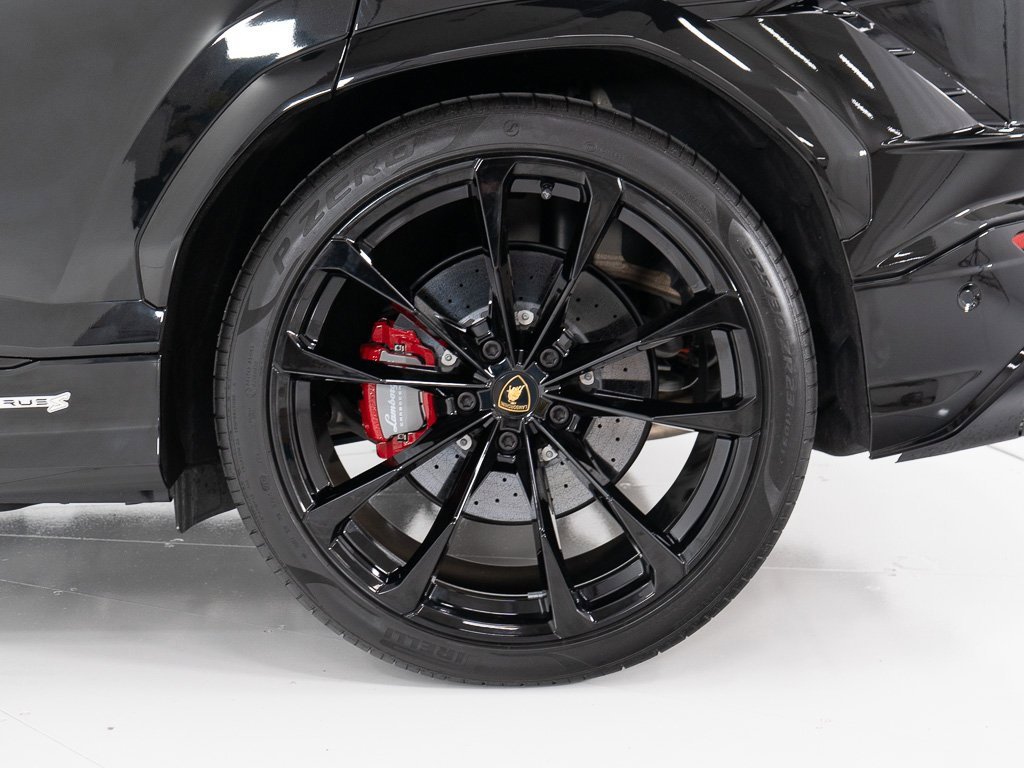 Used 2023 Lamborghini Urus S image 42