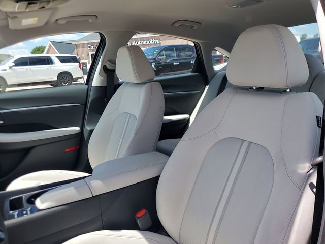 Used 2026 Hyundai Sonata Blue FWD image 13