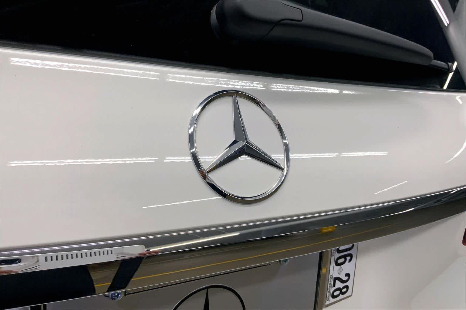 New 2026 Mercedes-Benz GLS 63 AMG 4MATIC image 15