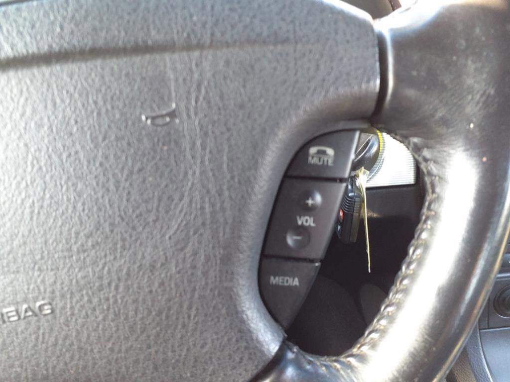 Used 2004 Ford Thunderbird Deluxe image 13