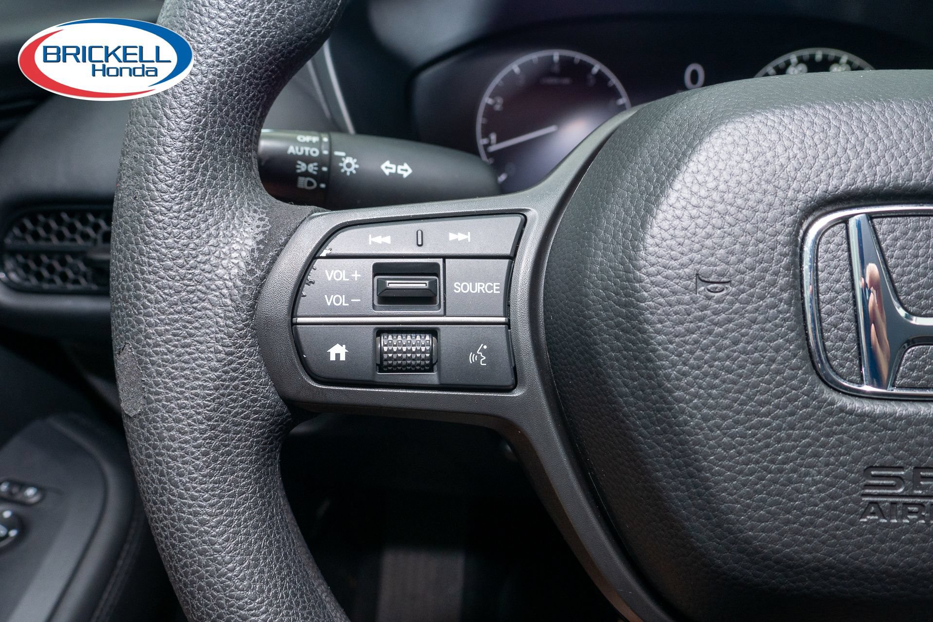 Certified 2024 Honda HR-V LX image 31