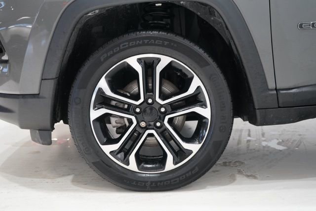 Used 2022 Jeep Compass Limited w/ Sun and Sound Group image 13