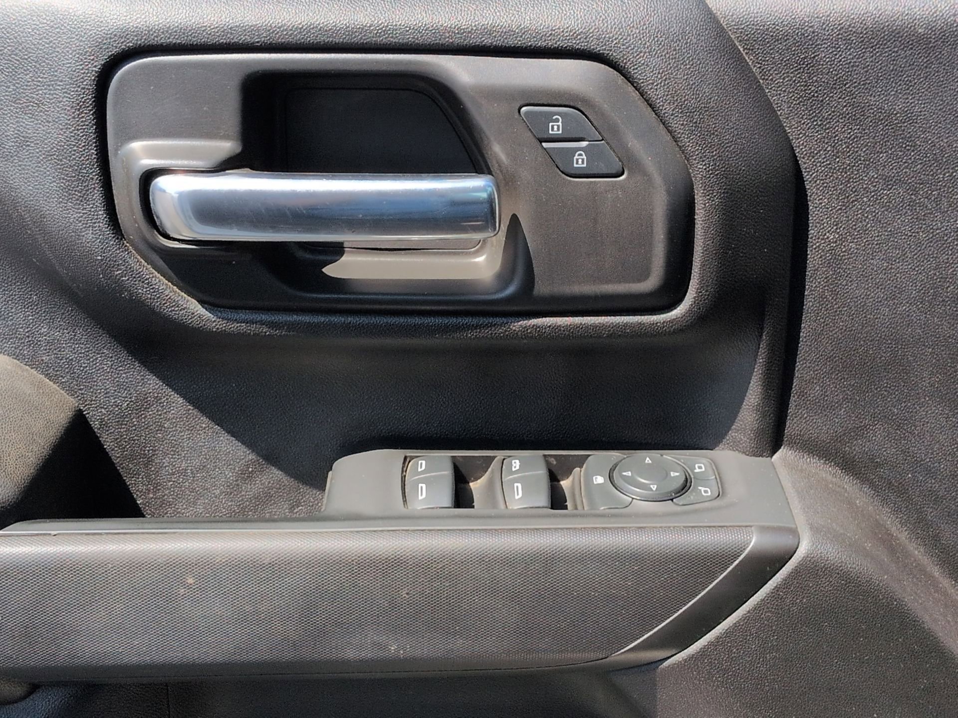 Used 2024 Chevrolet Silverado 2500 Custom w/ Custom Convenience Package AWD/4WD image 23