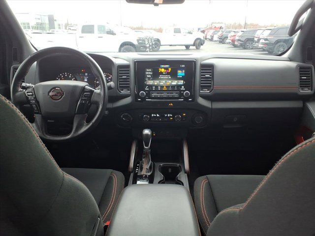 Used 2022 Nissan Frontier PRO-4X w/ Technology Package image 8