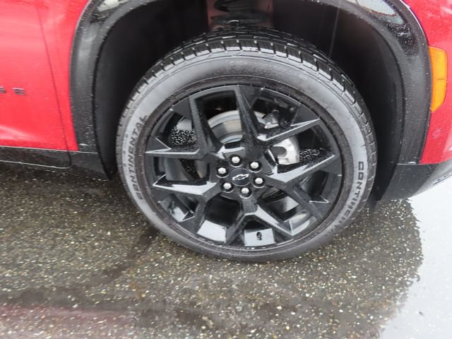 Used 2025 Chevrolet Traverse RS w/ LPO, Floor Liner Package AWD/4WD image 10