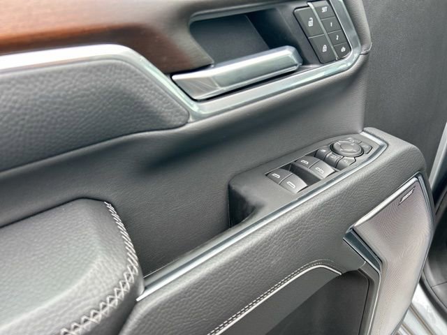 Used 2025 GMC Sierra 2500 Denali w/ Denali Reserve Package image 30