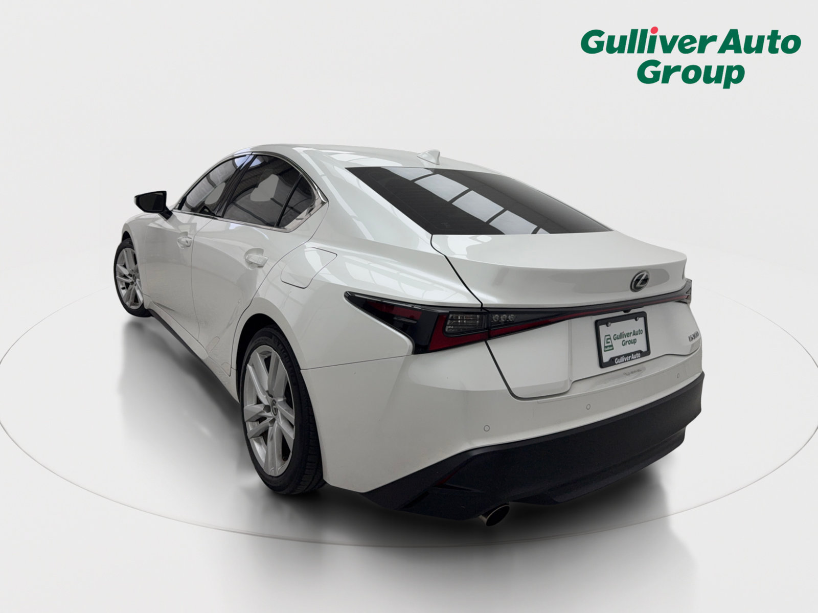Used 2024 Lexus IS 300 w/ Comfort Package RWD image 5