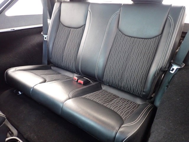 Used 2015 Jeep Wrangler Sport image 16