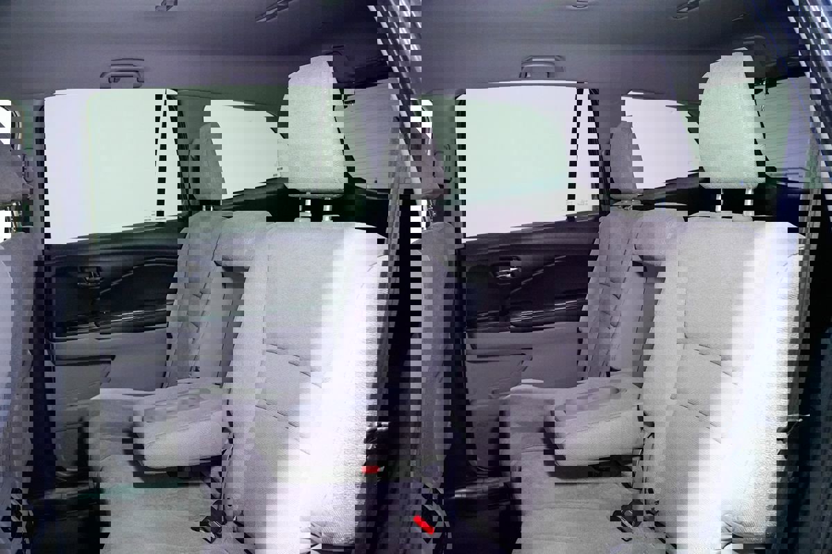 Used 2021 Honda Pilot EX image 18