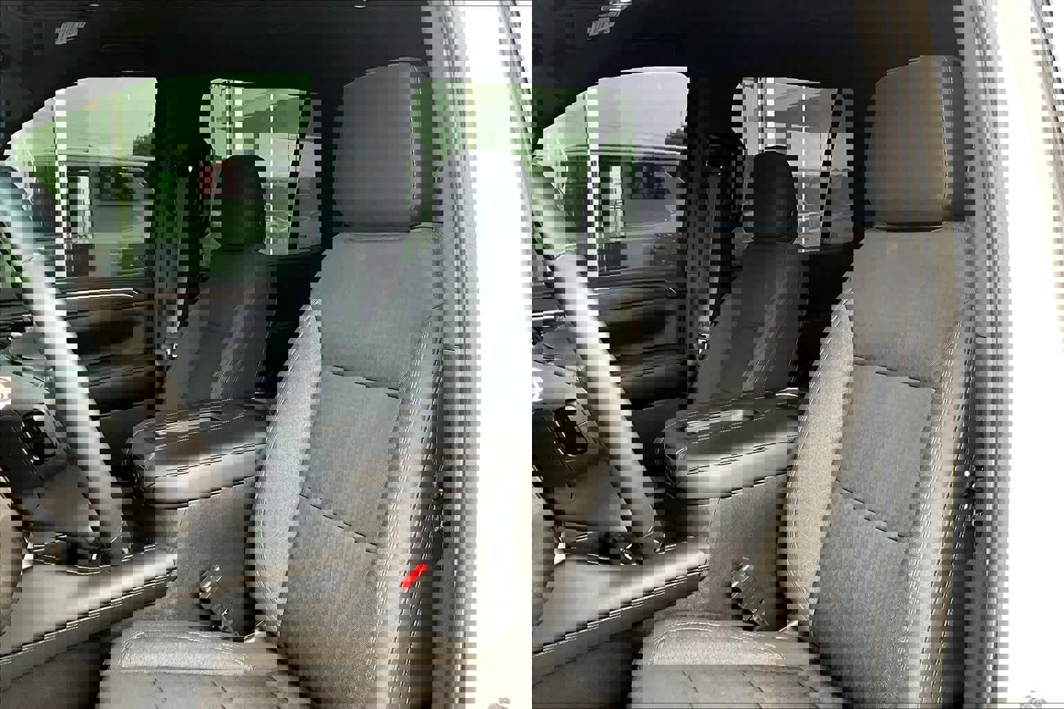 Used 2021 Chevrolet Tahoe LS RWD image 8