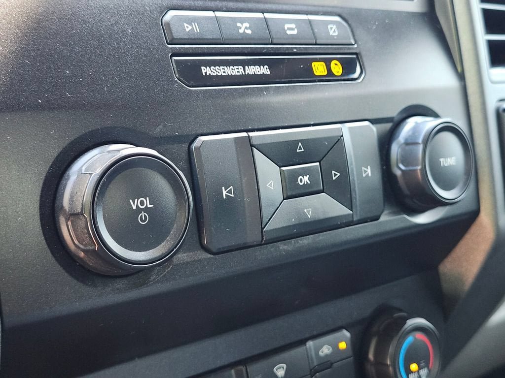 Used 2021 Ford F550 4x4 Regular Cab Super Duty image 19