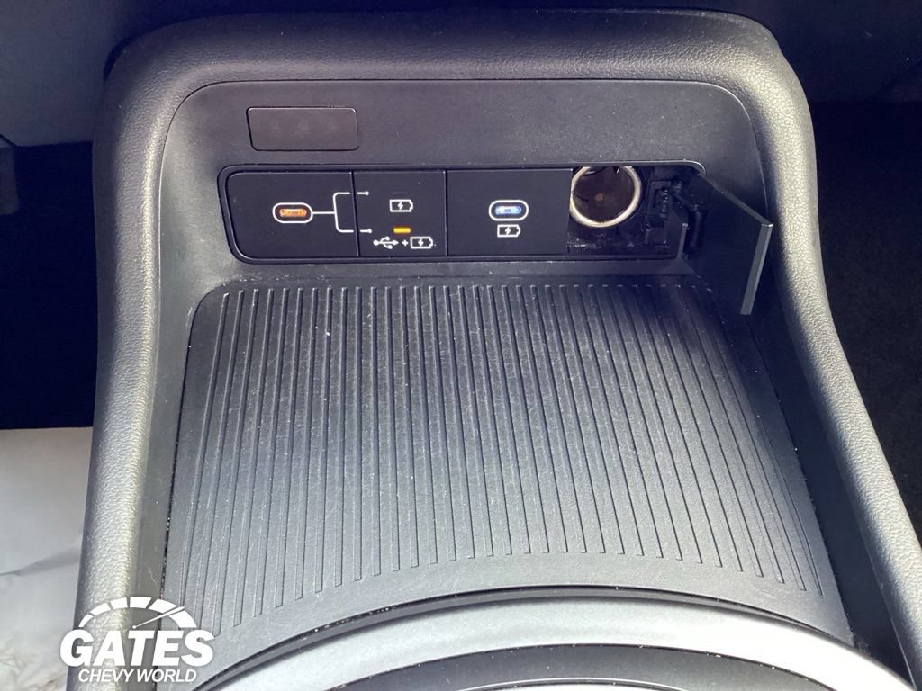 Used 2025 Hyundai Kona SEL FWD image 19