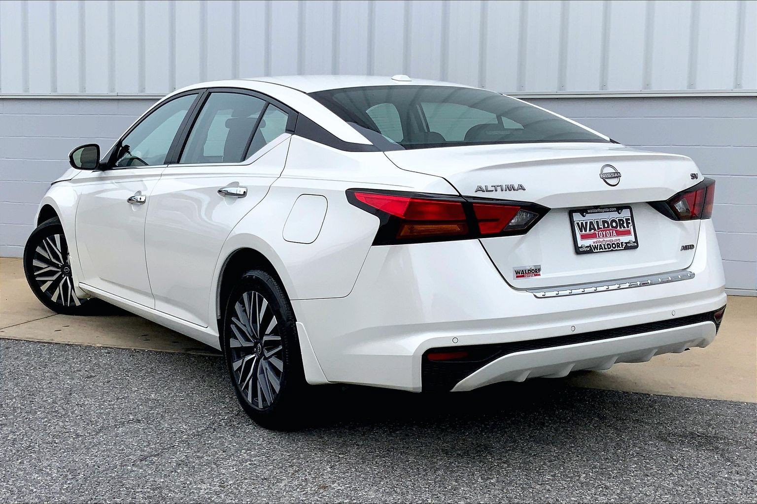 Used 2023 Nissan Altima 2.5 SV AWD/4WD image 15