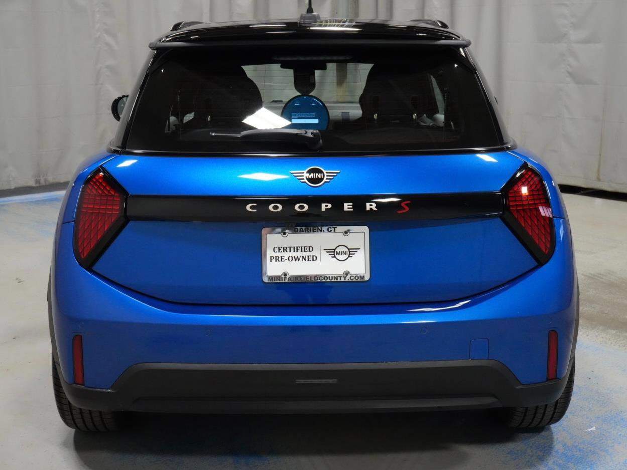 Certified 2025 MINI Cooper S FWD image 17