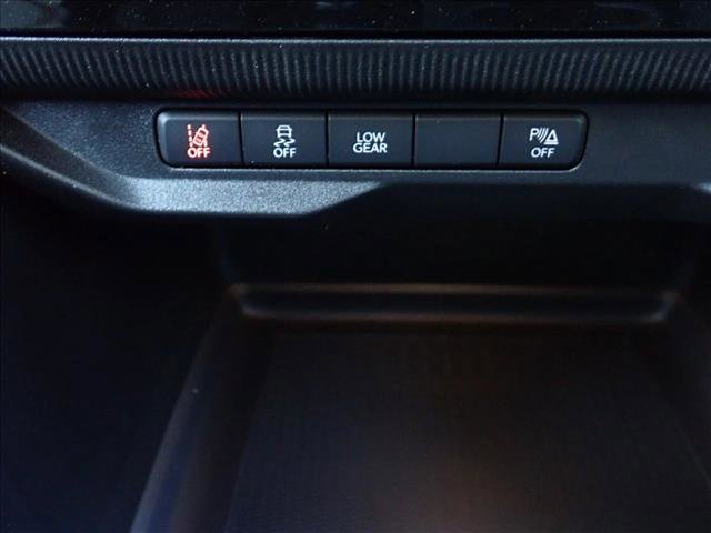 New 2026 Jeep Cherokee Laredo image 21