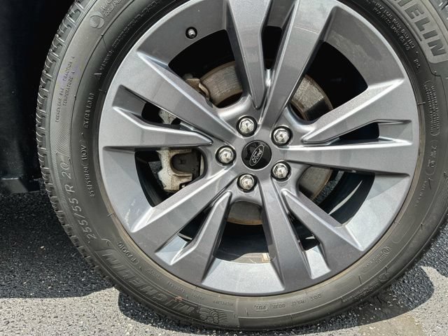 Used 2022 Ford Explorer XLT AWD/4WD image 11