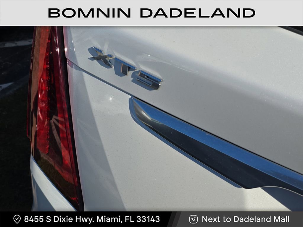 Used 2022 Cadillac XT5 Premium Luxury image 5