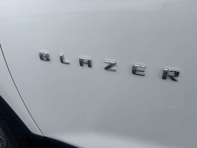 New 2025 Chevrolet Blazer LT w/ LPO, Floor Liner Package image 33