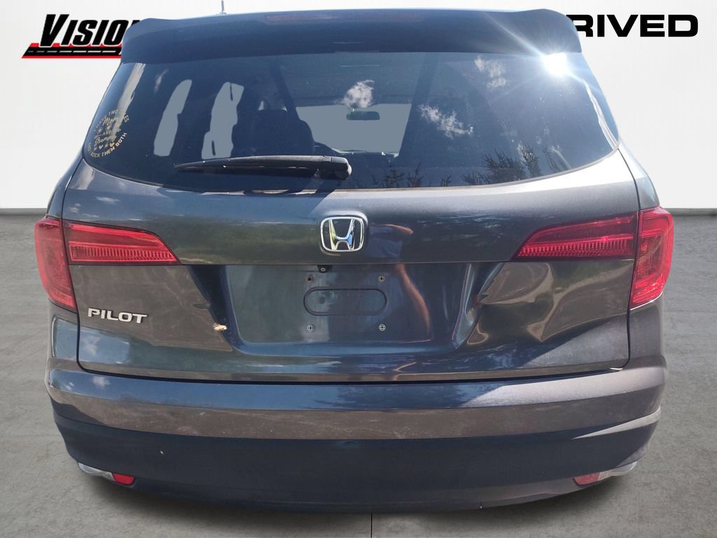 Used 2016 Honda Pilot LX image 4