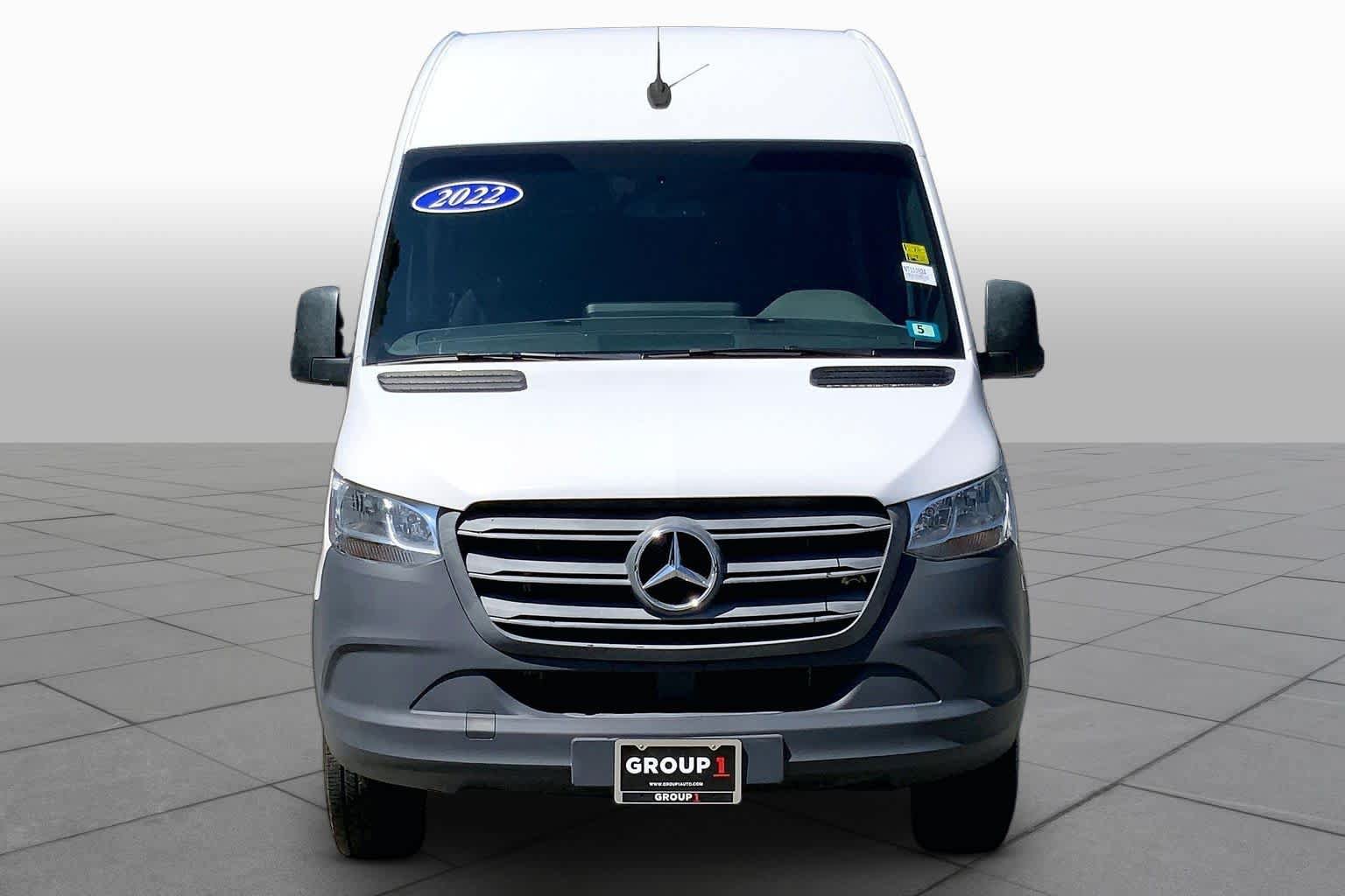 Used 2022 Mercedes-Benz Sprinter 2500 image 4