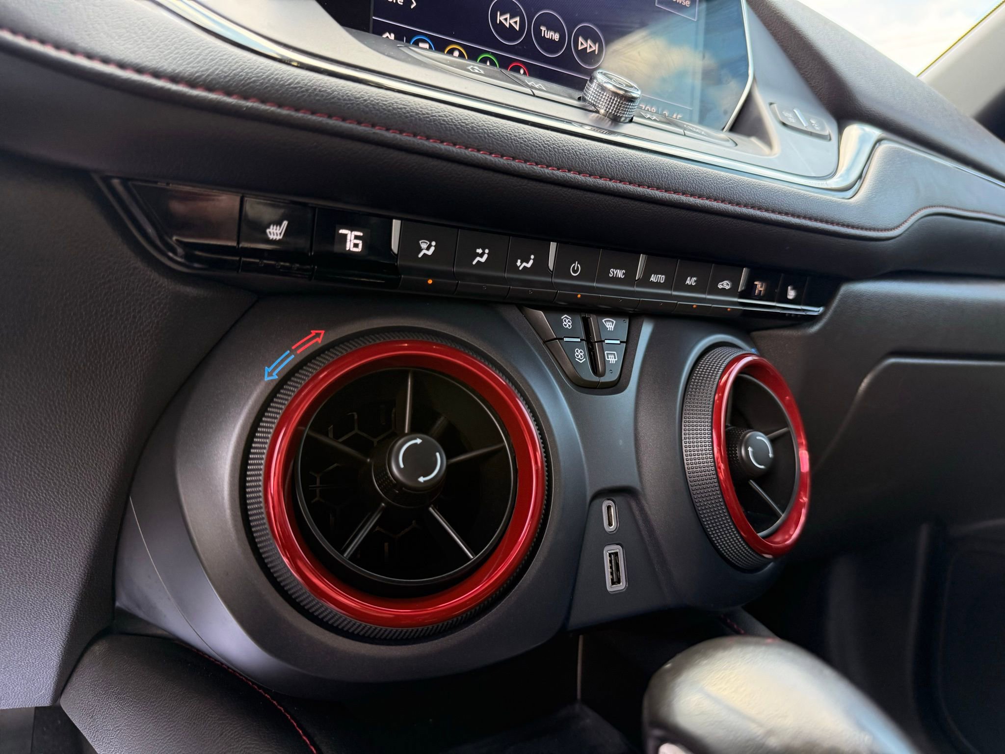 Used 2022 Chevrolet Blazer RS image 45