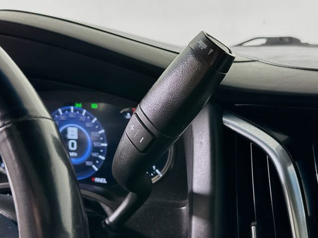 Used 2019 Cadillac Escalade Platinum image 17
