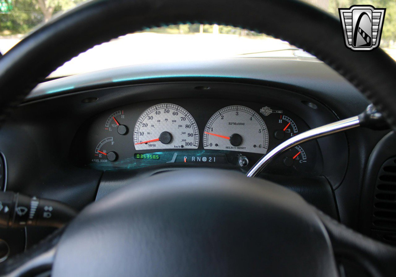 Used 2000 Ford F150 2WD SuperCab image 16