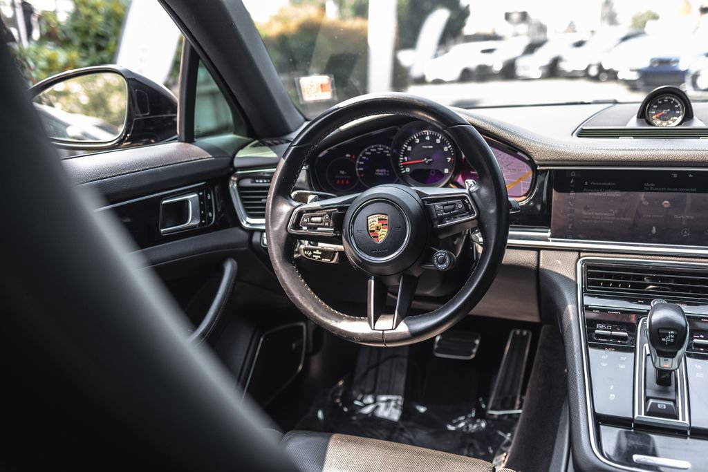 Used 2021 Porsche Panamera 4S w/ Premium Package AWD/4WD image 12