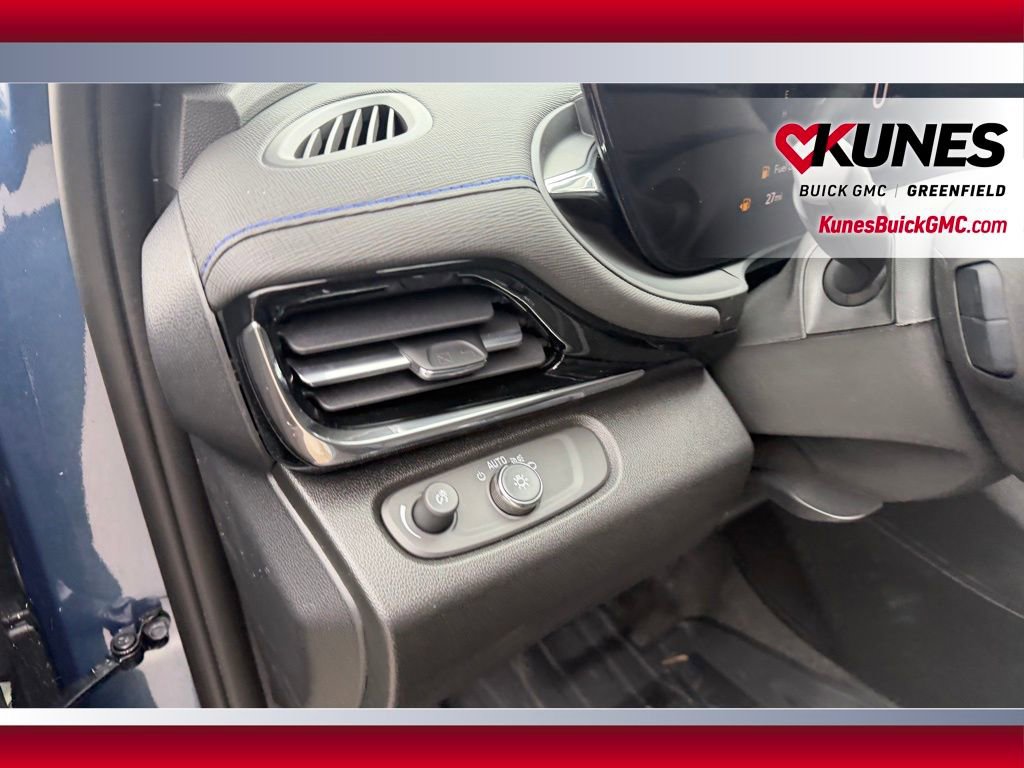 New 2026 Buick Envista Sport Touring w/ Convenience I Package FWD image 12