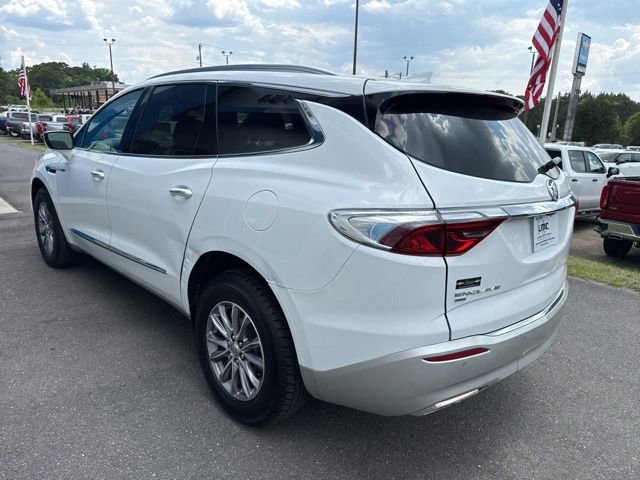 Used 2024 Buick Enclave Premium AWD/4WD image 4