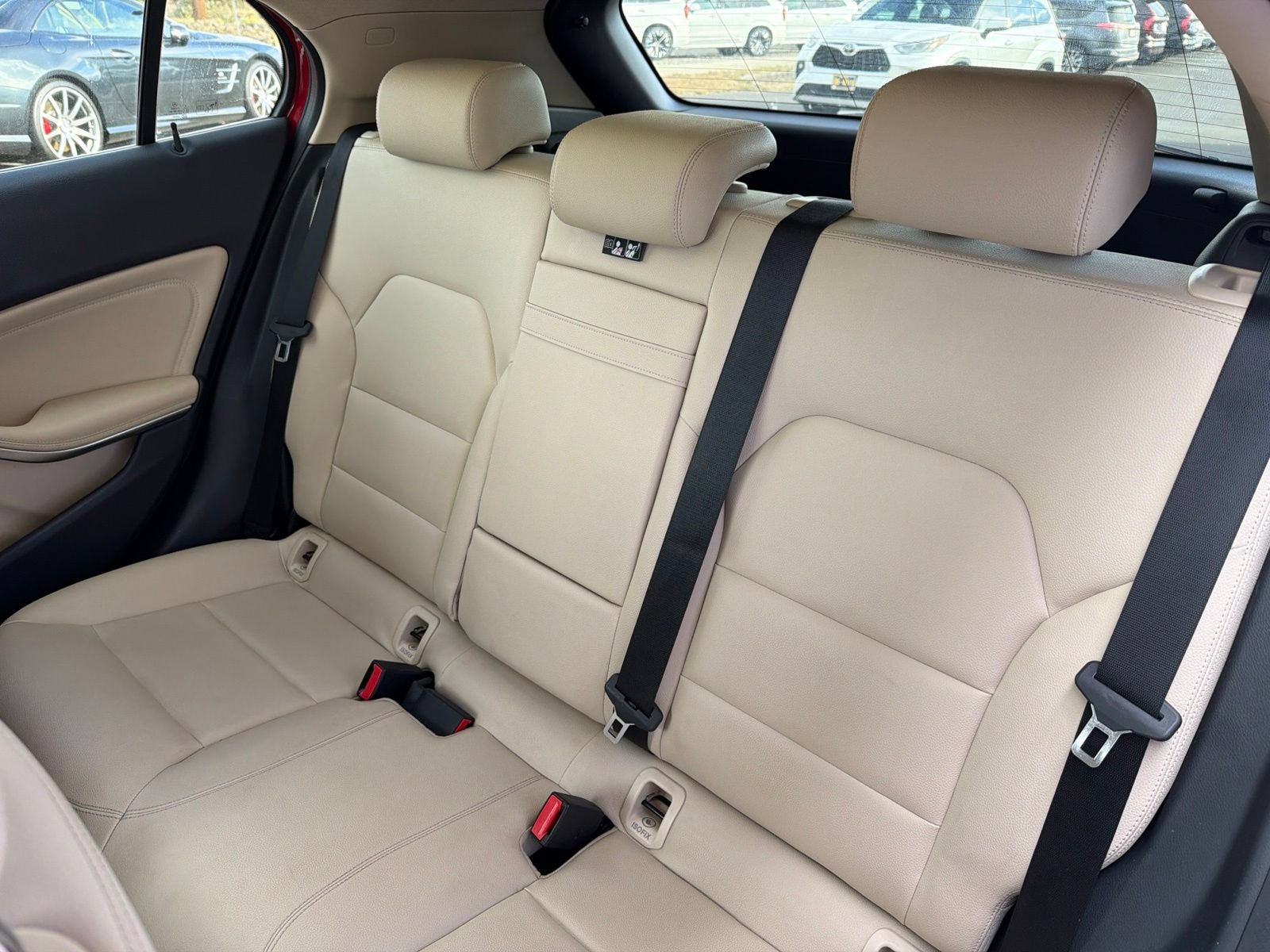 Used 2019 Mercedes-Benz GLA 250 4MATIC image 22