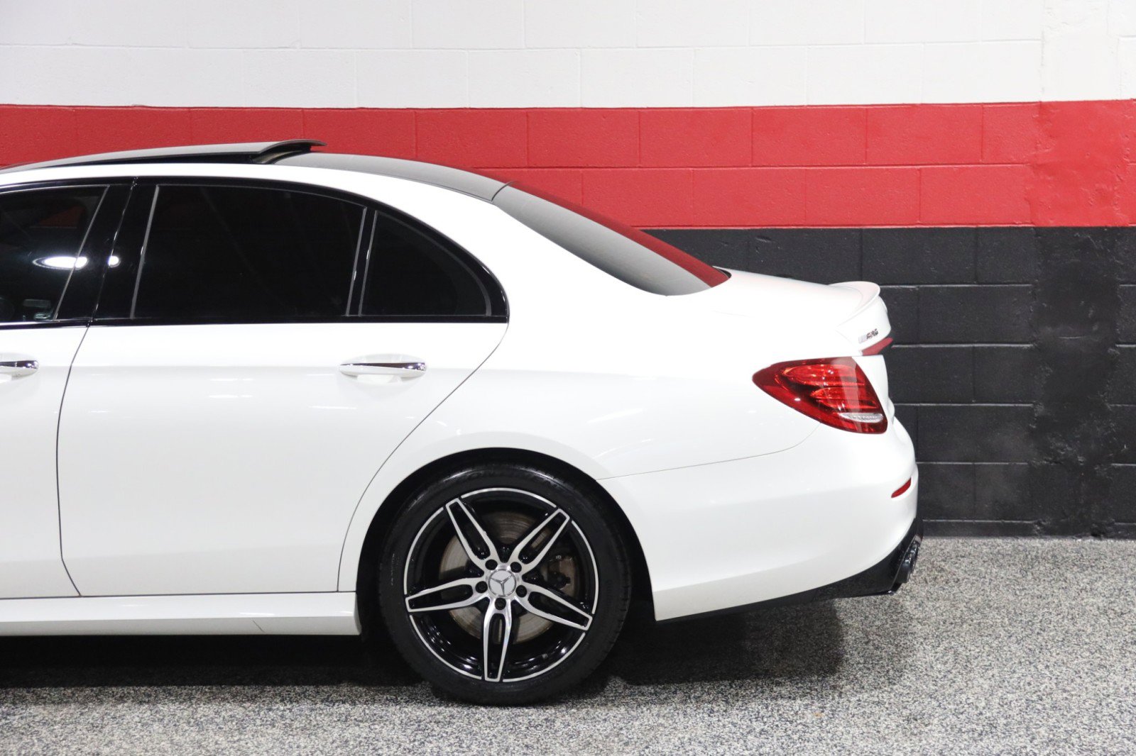 Used 2020 Mercedes-Benz E 53 AMG 4MATIC Sedan w/ Driver Assistance Package image 23