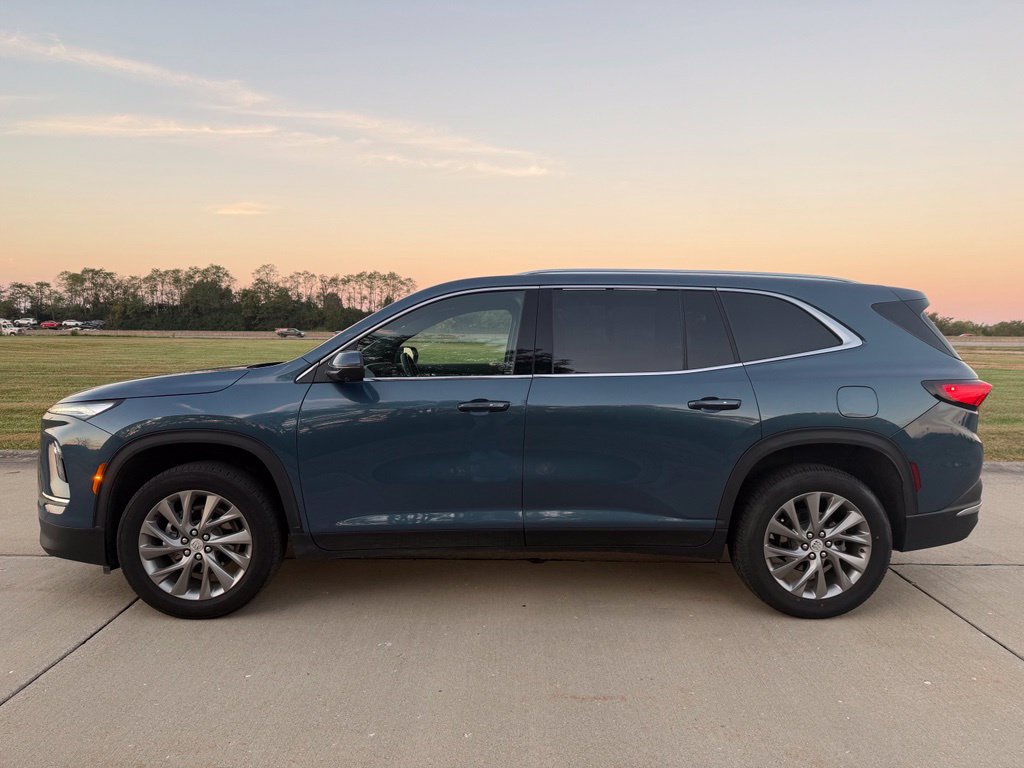 Used 2026 Buick Enclave Preferred FWD image 11