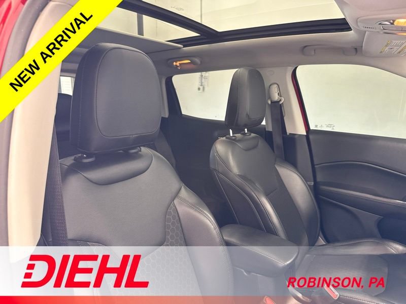 Certified 2021 Jeep Compass Latitude w/ Sun and Sound Group AWD/4WD image 13