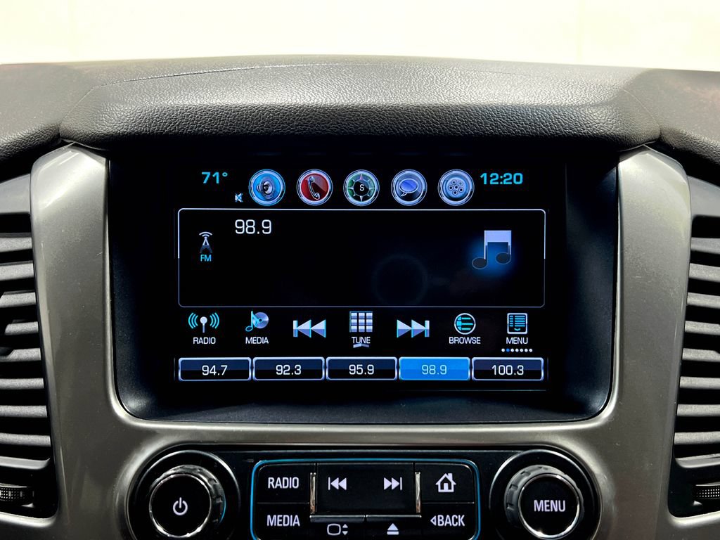 Used 2018 Chevrolet Suburban Premier AWD/4WD image 27