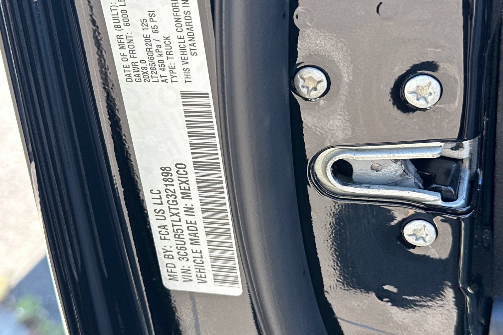 New 2026 RAM 2500 Limited AWD/4WD image 27