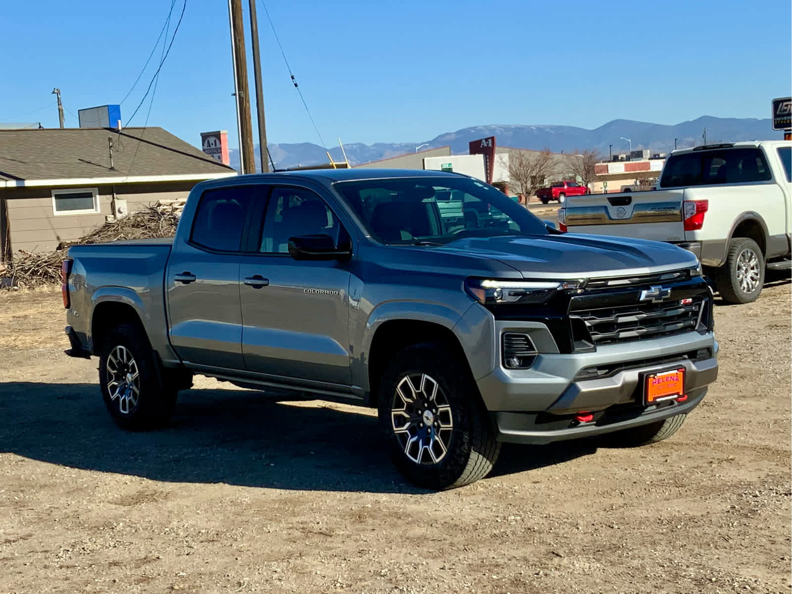 Used 2024 Chevrolet Colorado Z71 w/ Z71 Convenience Package 2 image 7