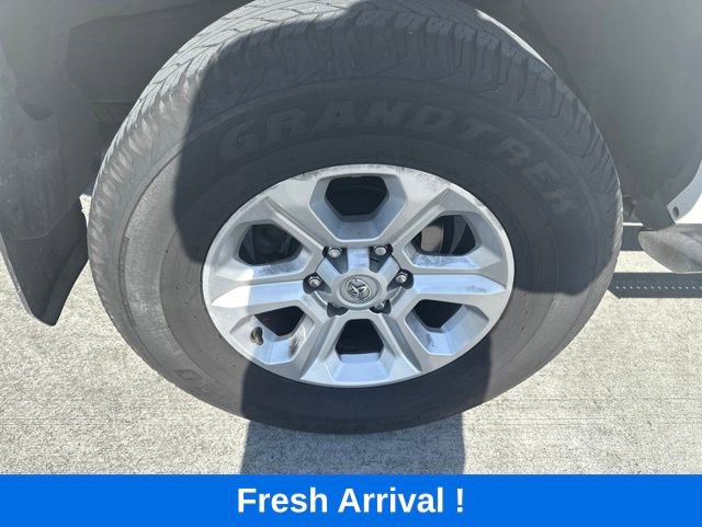 Used 2023 Toyota 4Runner SR5 AWD/4WD image 20