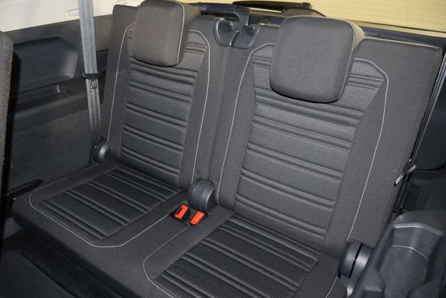 Used 2023 Volkswagen Tiguan S FWD image 16