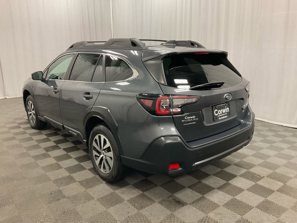 Used 2023 Subaru Outback Premium w/ Tech Package 1 image 4