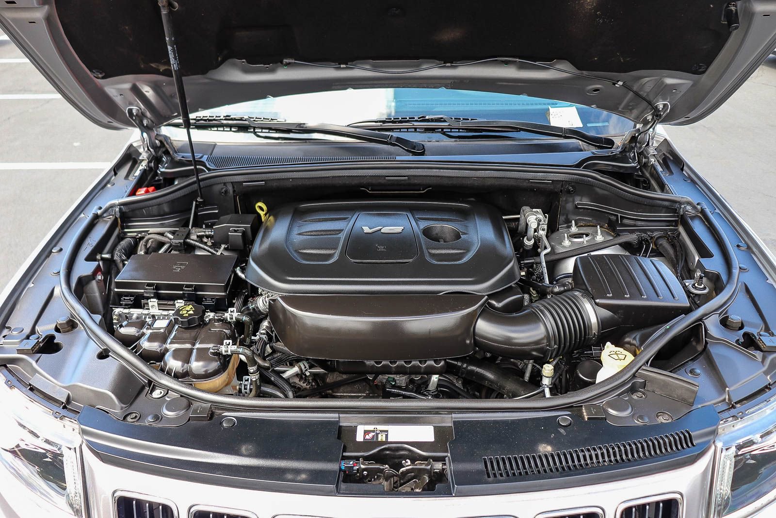 Used 2016 Jeep Grand Cherokee Limited RWD image 33