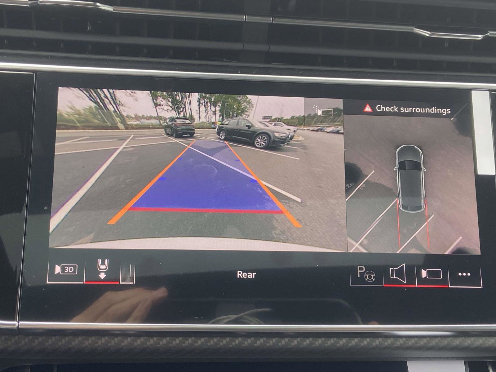 New 2026 Audi SQ8 Prestige image 26