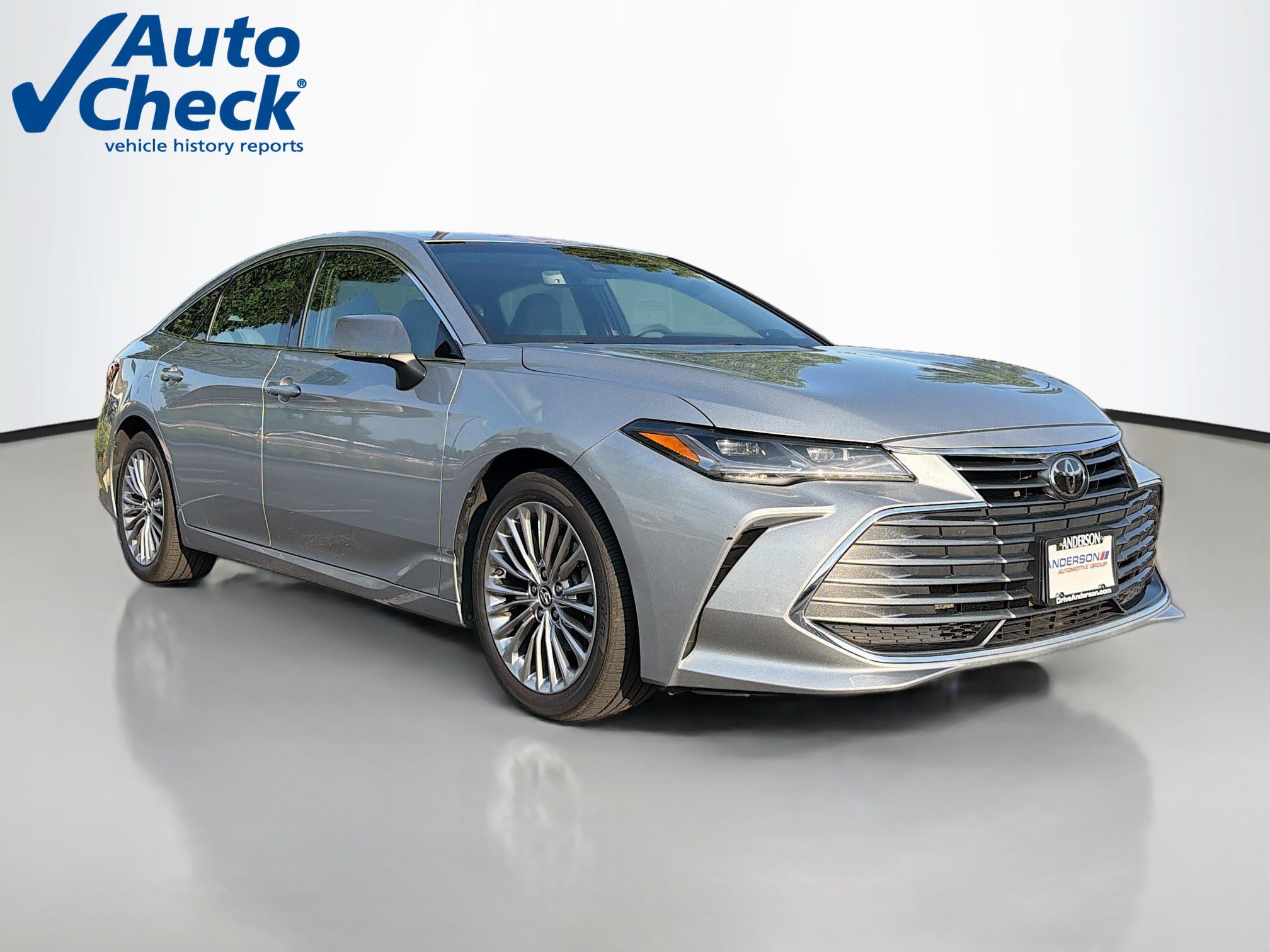 Used 2019 Toyota Avalon Limited w/ All Weather Liner Package
