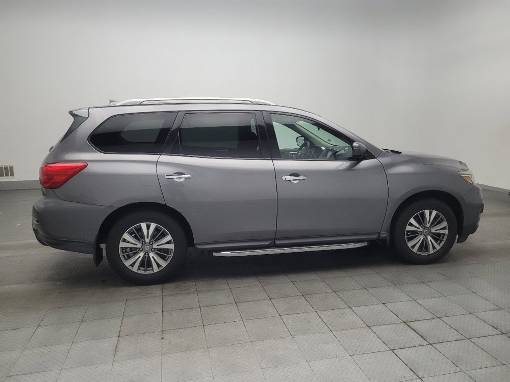 Used 2020 Nissan Pathfinder S FWD image 10
